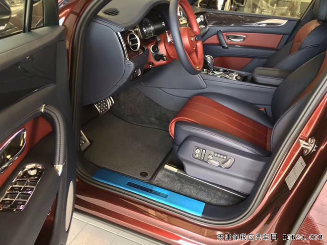 2019款宾利添越4.0T汽油版 21轮/全景/舒适包现车275万