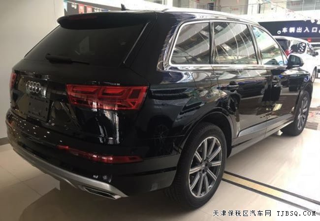 2019款奥迪q7加规版 7座/mmi手写板/全景天窗现车60万