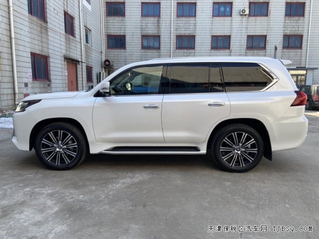 21款平行进口雷克萨斯LX570 港口现车 配置齐全 价格优惠