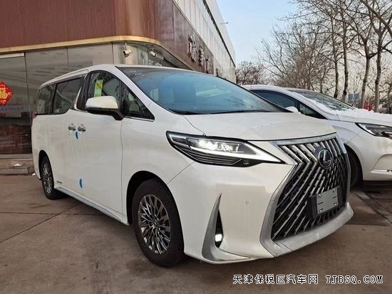 天津港平行进口车22款雷克萨斯LM300港口现车152万优惠尽享