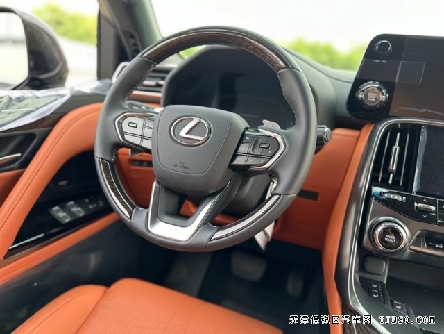 雷克萨斯LX600 24款 4座 Ultra Luxury超豪华爱马仕橙港口现车