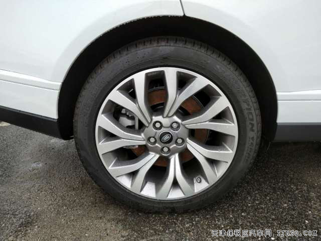 揽胜行政 20款 3.0T 汽油 HSE 价优 130 国六预售