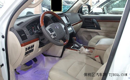 2014款中东版丰田酷路泽4000 标准版现车55.5万