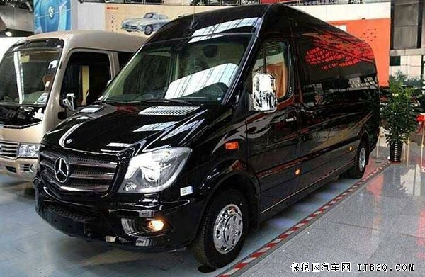 奔驰商务车斯宾特 天津现车价格188万飚底价