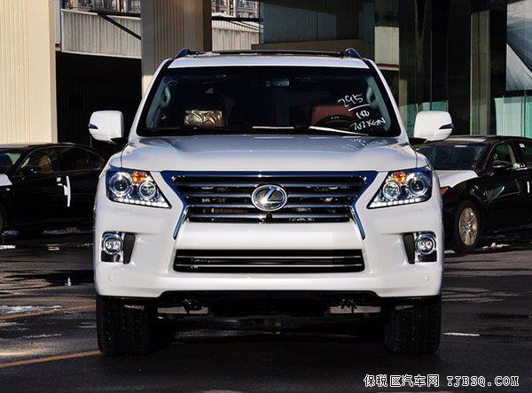 新款雷克萨斯LX570现车 尊崇凌志划算首选