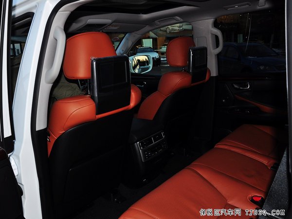 雷克萨斯LX570港口报价 现车直降新凌志LX570