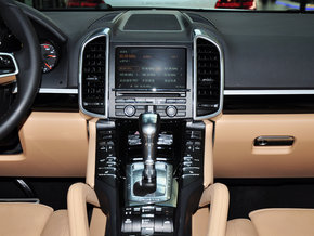 2015款进口保时捷卡宴3.6L 美规版畅享顶级座驾