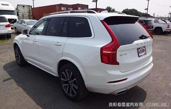 2016款沃尔沃XC90全尺寸越野 平行进口现车劲惠