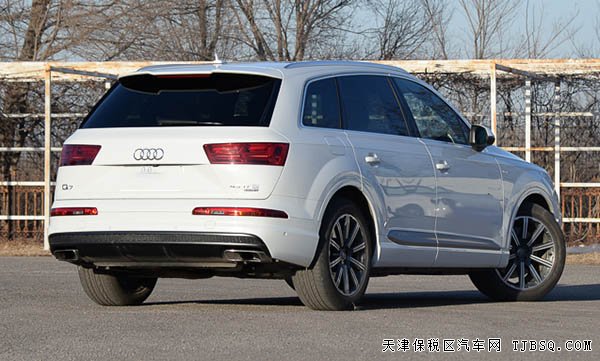 2016款奥迪Q7豪华SUV 平行进口现车优惠让利