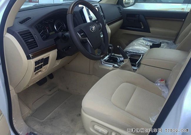 2016款丰田兰德酷路泽4600 陆巡4.6L V8惠报价