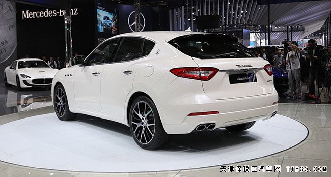 2017款玛莎拉蒂Levante美规版SUV 平行进口车110万预定