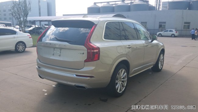 2016款沃尔沃XC90加规版七座 平行进口车报价65万优惠购