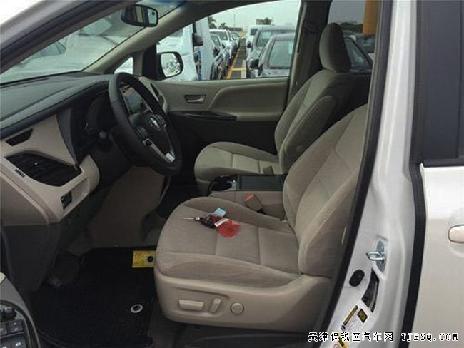 2016款丰田塞纳3.5L豪华商务MPV 两驱版现车43.5万优购