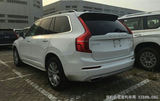 2016款沃尔沃XC90美规版 2.0T七座现车优惠来袭