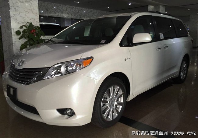 2017款丰田塞纳3.5L两驱版商务MPV 天津港现车46万乐享