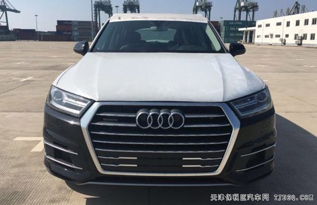 2016款奥迪Q7欧规版3.0T 平行进口现车优惠酬宾