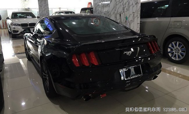 2017款福特野马2.3T美式肌肉跑车 现车优惠酬宾