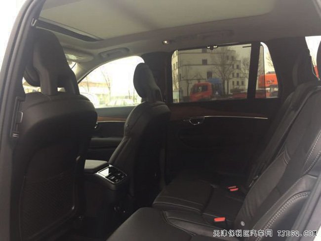 2017款沃尔沃XC90加规版七座 20轮/全景/视觉包现车71万