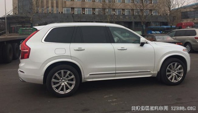 2017款沃尔沃XC90加规版七座 20轮/全景/视觉包现车71万