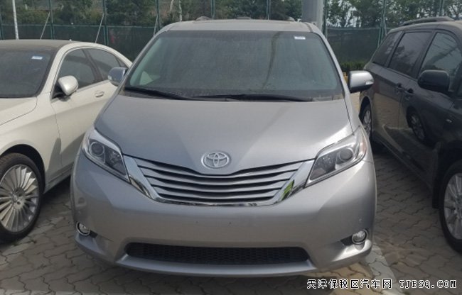 17款丰田塞纳3.5L四驱顶配版 双天窗/18轮现车60.5万购