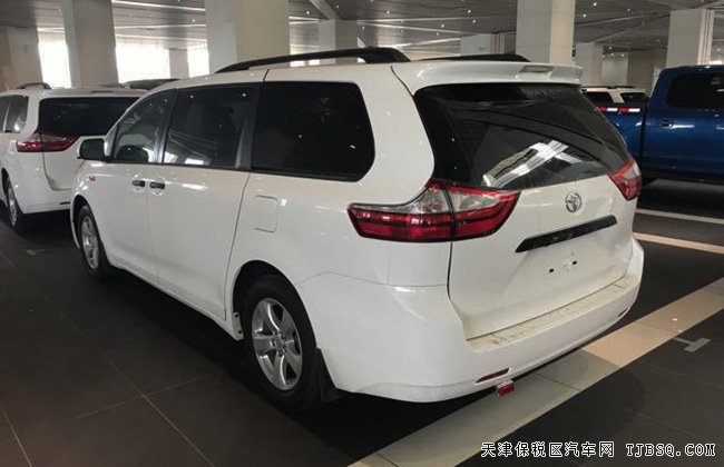 2017款丰田塞纳3.5L两驱版L型 天津港现车39万震撼来袭