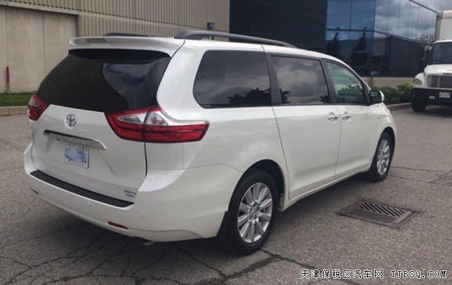 17款丰田塞纳3.5L四驱顶配版MPV 18轮/双天窗现车62.5万