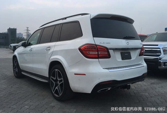 2017款奔驰GLS450加规版 高级包/驾驶辅助包现车129万购