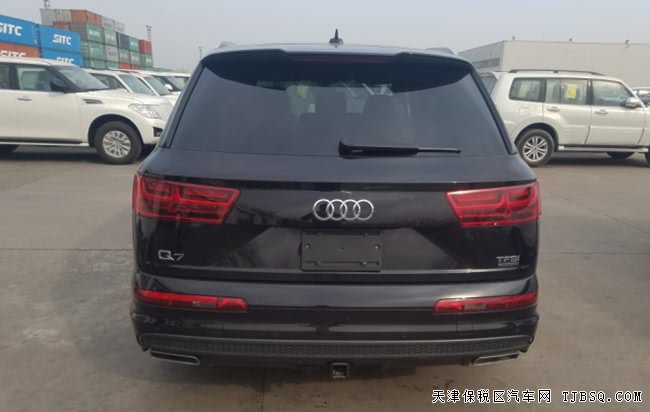 2017款奥迪Q7加规版科技型 20轮/7座/四区空调现车76万