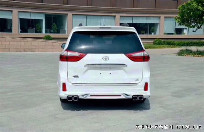 2017款丰田塞纳3.5L四驱版MPV 豪华改装升级版现车60万