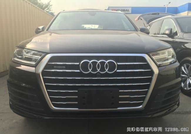 平行进口车2017款奥迪Q7加规版 S-LINE包/全景现车72万