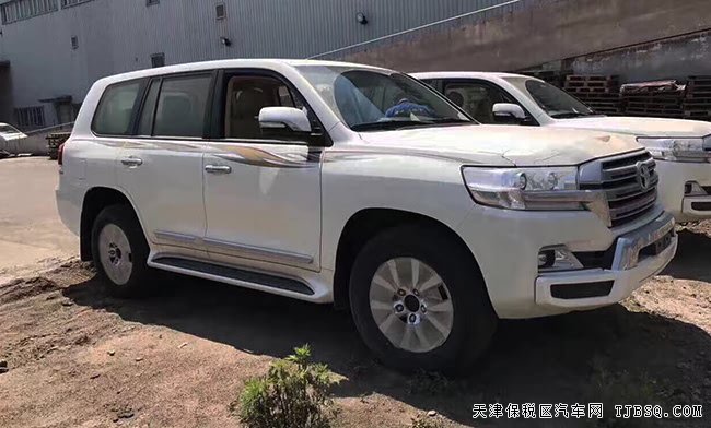 2018款丰田酷路泽4600中东版 陆巡4.6L优惠走俏