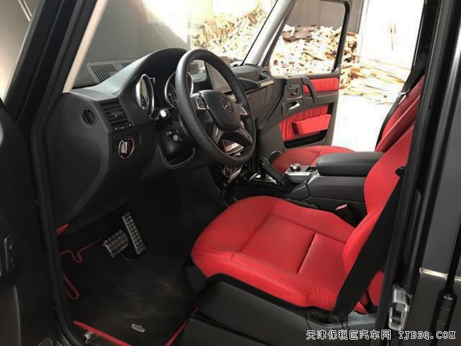 17款奔驰G550加规版 Designo真皮/19AMG熏黑轮现车183万