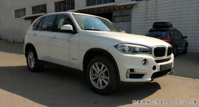 2018款宝马X5中东版 全景天窗/电尾门/液晶仪表现车64万