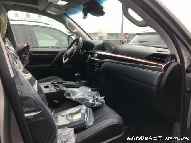 2018款雷克萨斯LX570加规版 全尺寸8座SUV现车钜惠