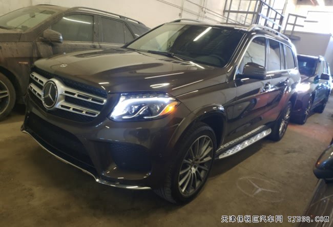 18款奔驰GLS450AMG加规版 智能包/豪华包/21轮现车120万