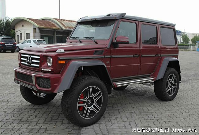 2017款奔驰G550加规版4x4 22轮/天窗/三差速锁现车372万