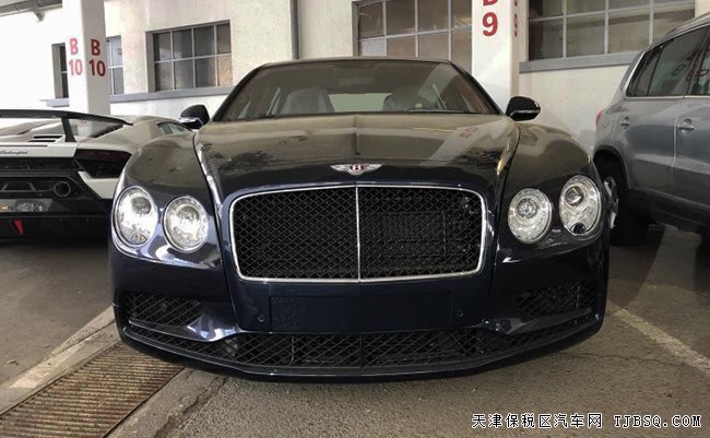 2018款宾利飞驰V8S欧规版 21轮/舒适包/天窗现车258万