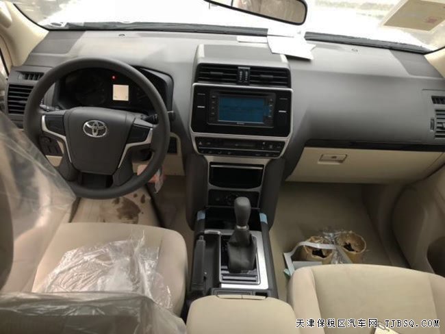2018款丰田普拉多2.7L经典SUV 7座现车优惠呈现