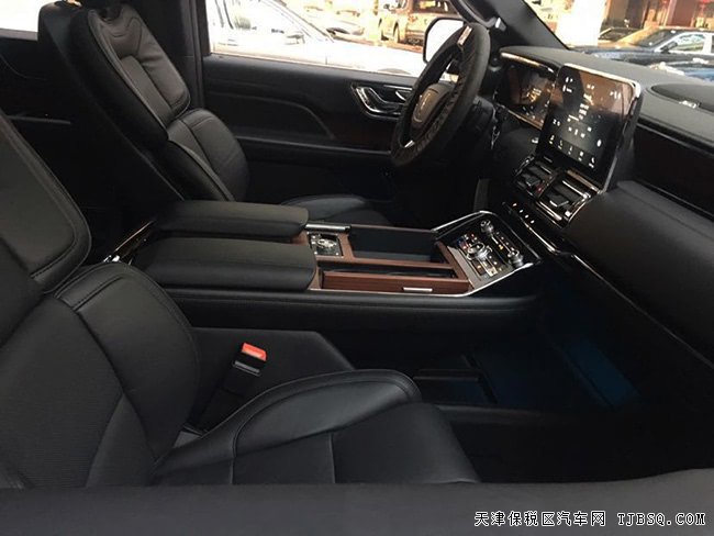 2018款林肯领航员3.5加规版 雷测/抬显/200A现车111.5万