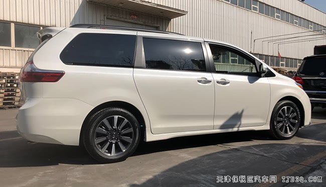 2019款丰田塞纳3.5L两驱顶配版 双天窗/18轮现车52.3万