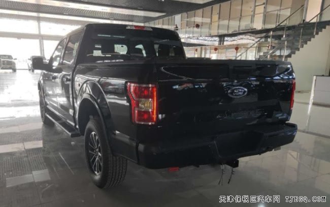 平行进口18款福特F150加规版 双天窗/302A包/XLT现车37万