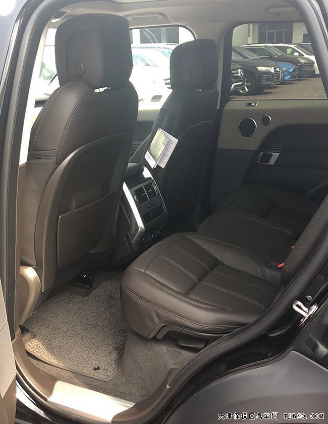 2019款路虎揽胜运动汽油版 20轮/视觉包/HSE包现车88万