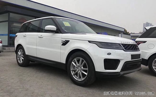 19款路虎揽胜运动柴油版 19轮/全景天窗/底升现车71.5万