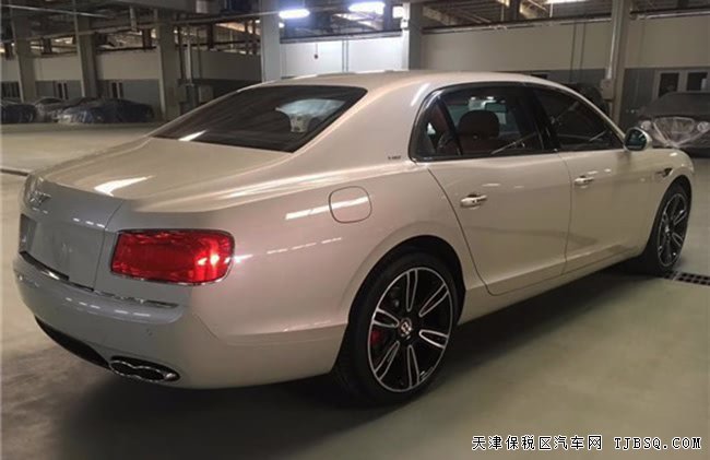 2018款宾利飞驰V8S欧规版 4.0T现车热卖优惠促