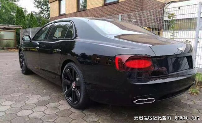 19款宾利飞驰V8S欧规版 21轮/天窗/烟熏大灯现车270万