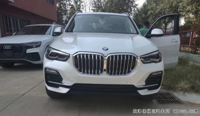 20款宝马X5墨西哥版 19轮/全景天窗/液晶仪表现车65万
