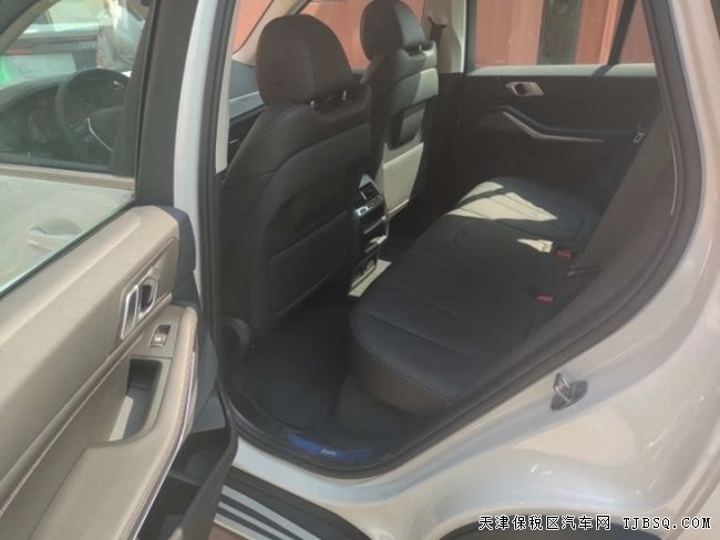 20款宝马X5墨西哥版 19轮/全景天窗/液晶仪表现车65万