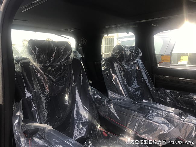 19款丰田埃尔法3.5L尊贵版 航空座椅/全景天窗现车102万