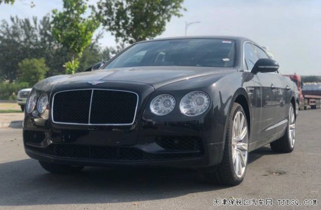 2018款宾利飞驰V8S欧规版 21轮/天窗/舒适包现车215万