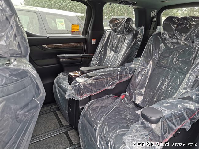 19款丰田埃尔法3.5L尊贵版 18轮/双天窗现车101万钜惠